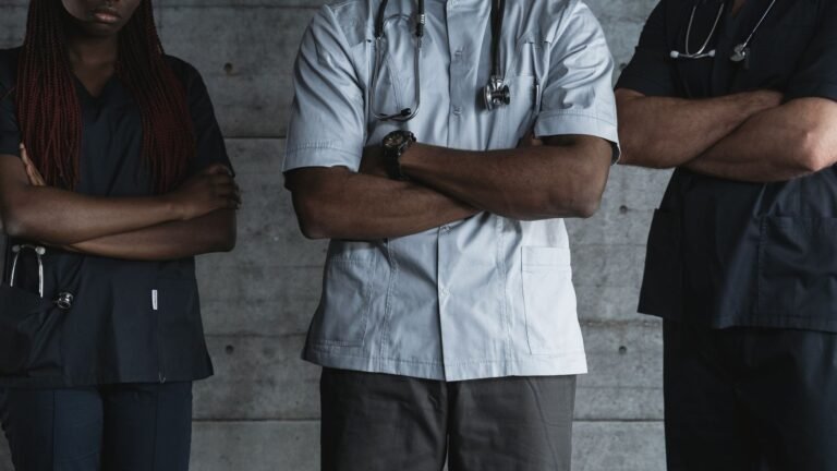 UAE Hospital Jobs Guide – Eligibility, Salary & Application Process